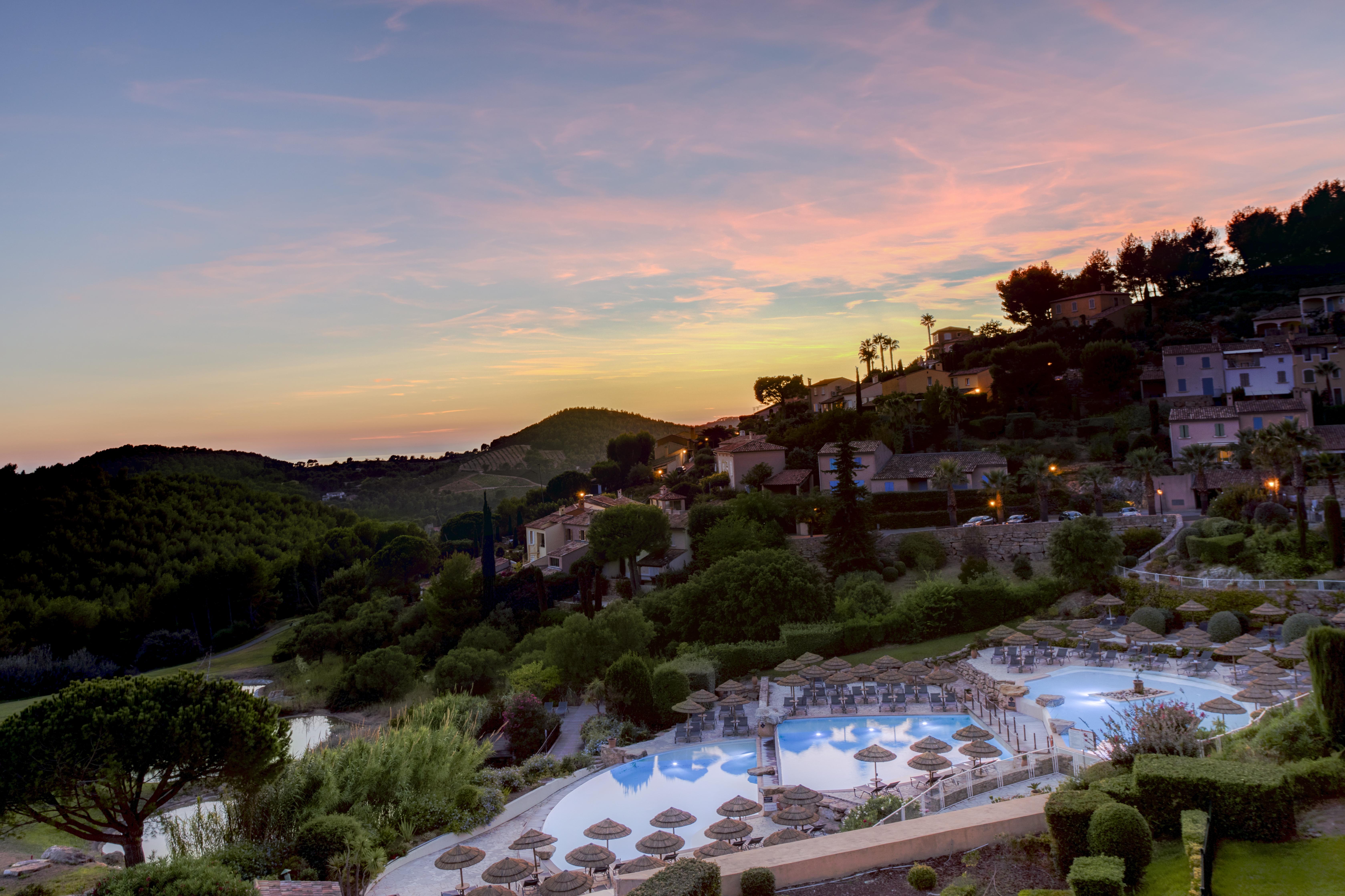 Отель Le Fregate Provence Сен-Сир-сюр-Мер Экстерьер фото