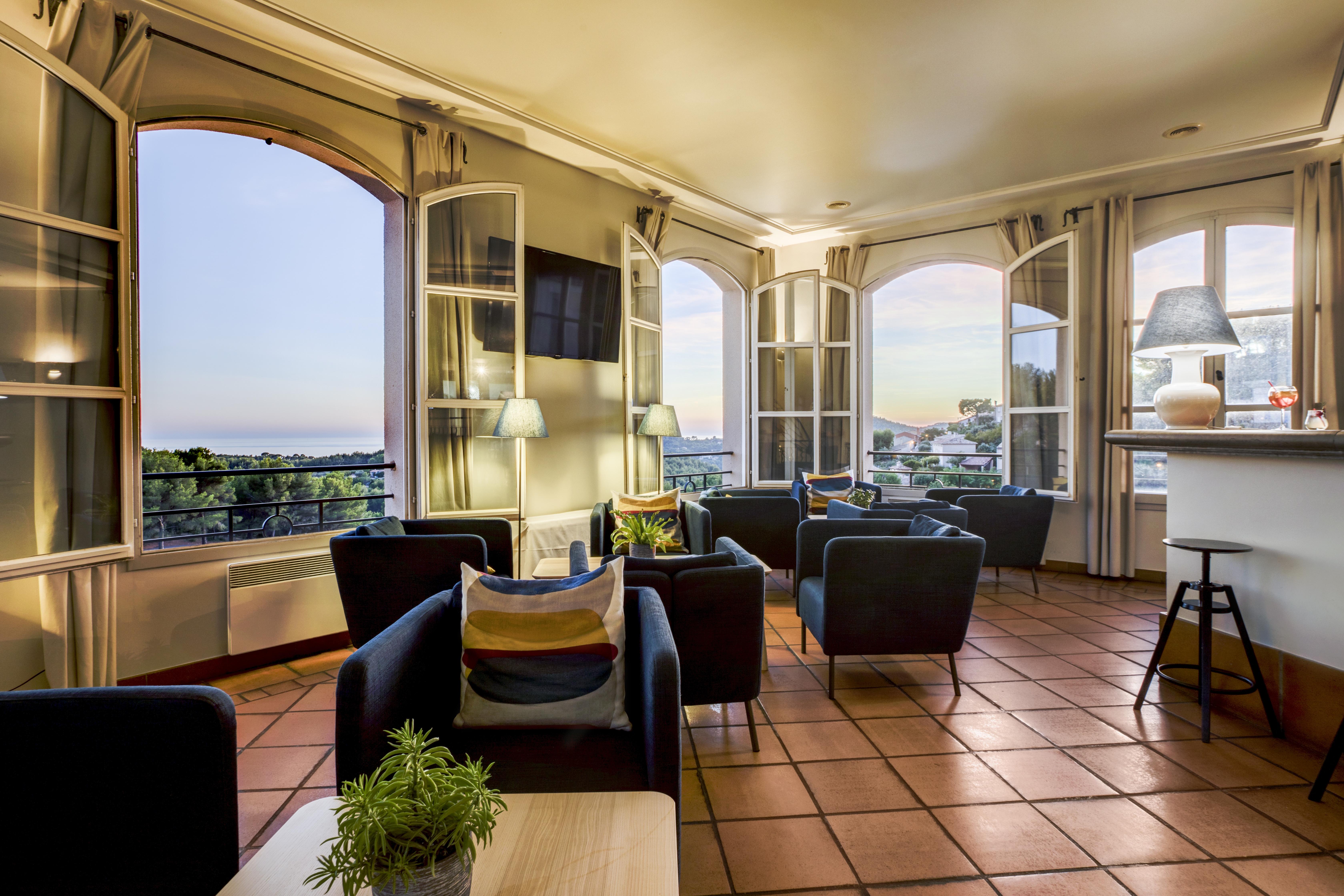 Отель Le Fregate Provence Сен-Сир-сюр-Мер Экстерьер фото